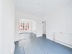 Photo 7- click for photo gallery